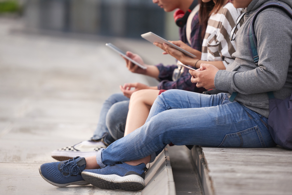 UK Could Ban Social Media for Children Under 16